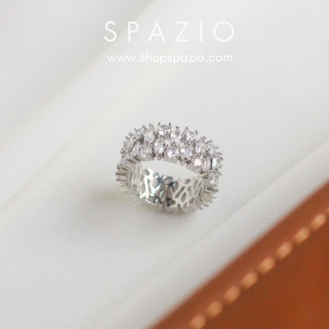 Embrace Band Ring