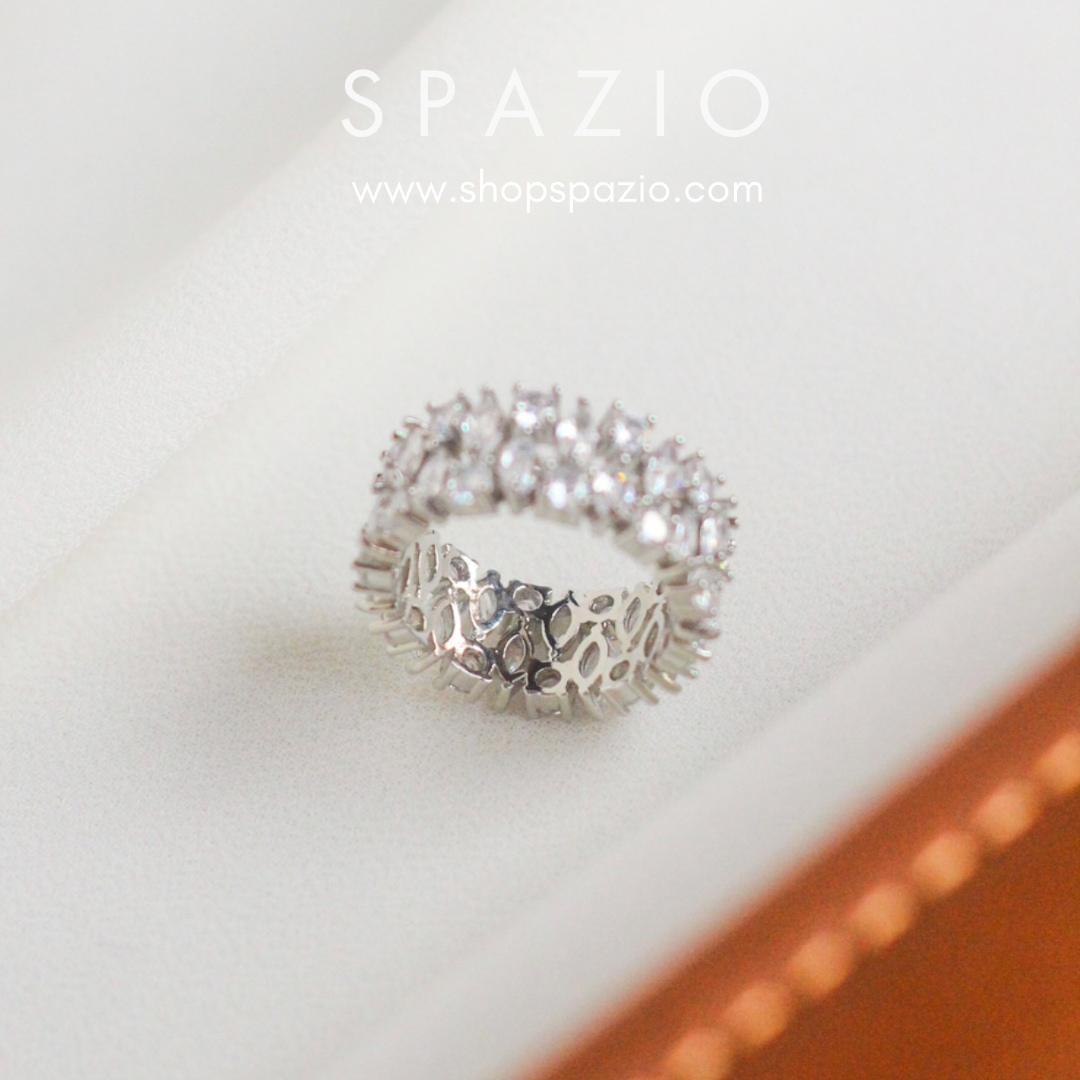 Embrace Band Ring