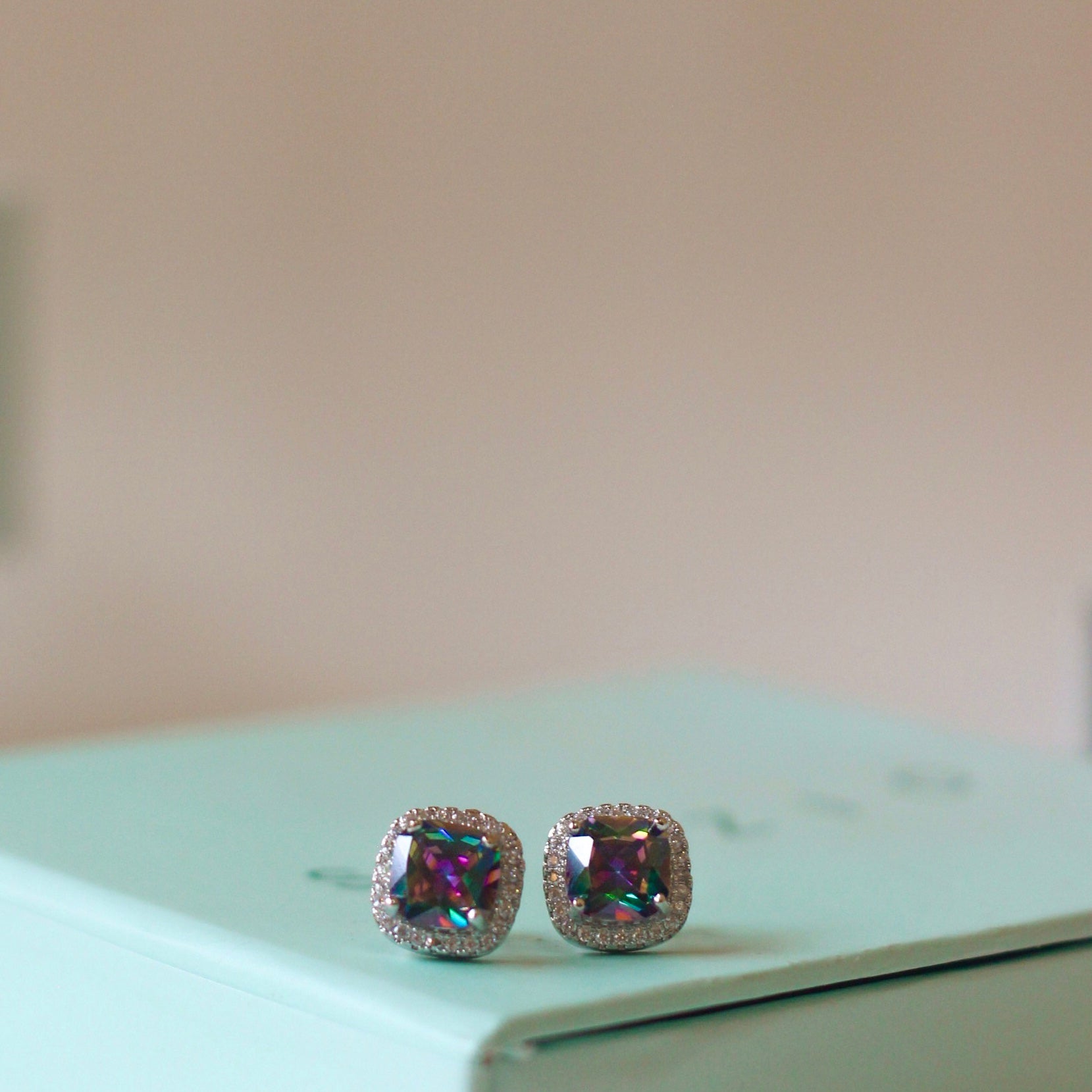 Galaxy Studs