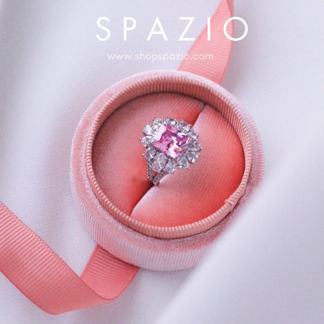 Adjustable Blushing Petals Ring
