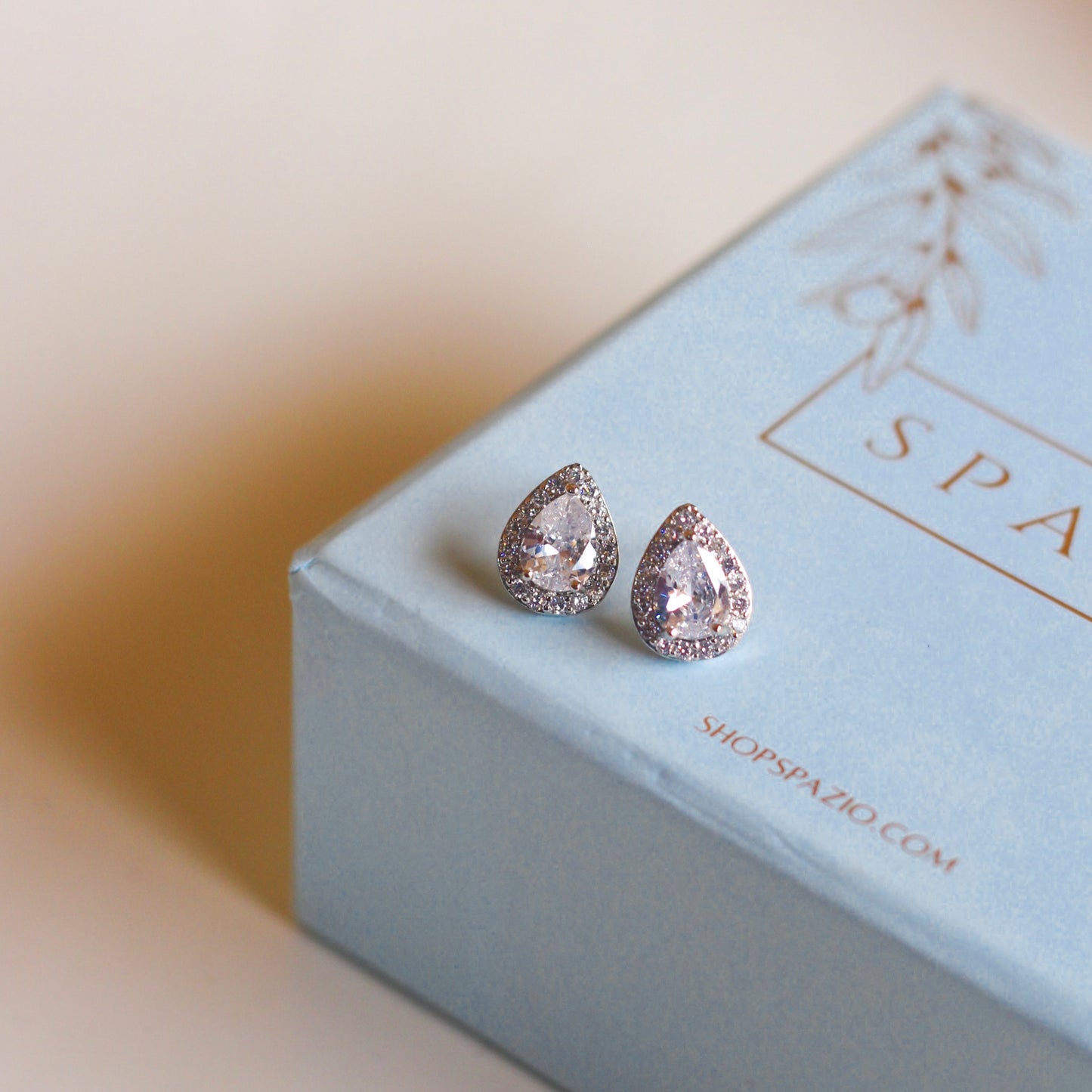 Delilah Studs