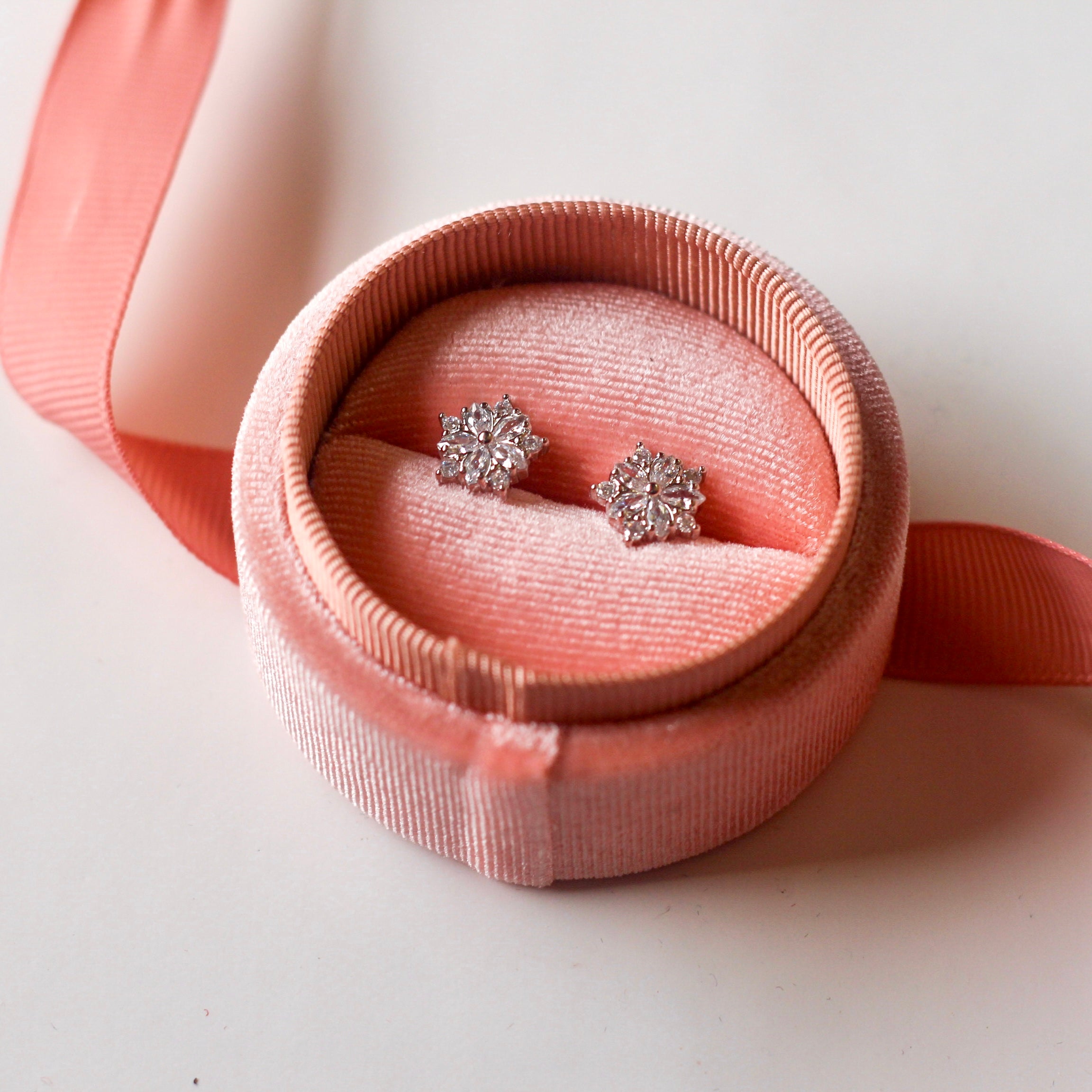 Snowflake Mini Stud